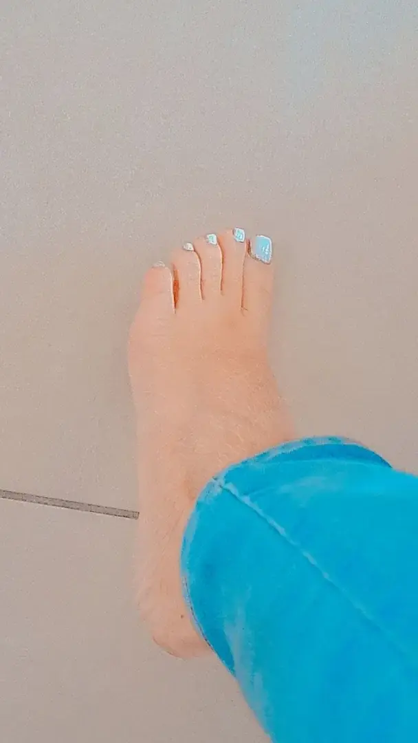 Leak & nude 21 — Feetlove13_