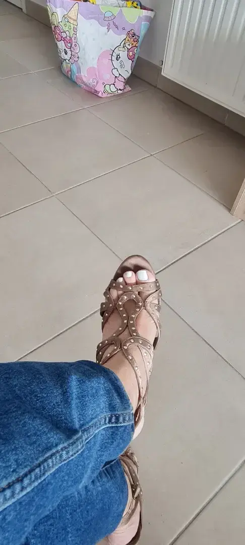 Leak & nude 17 — Feetlove13_