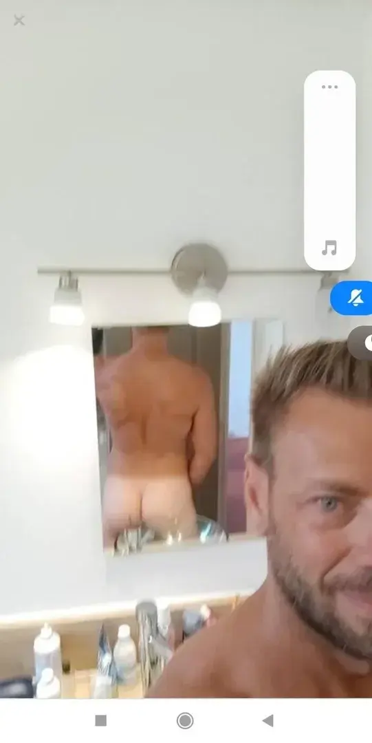 Leak & nude 1 — Amalrik