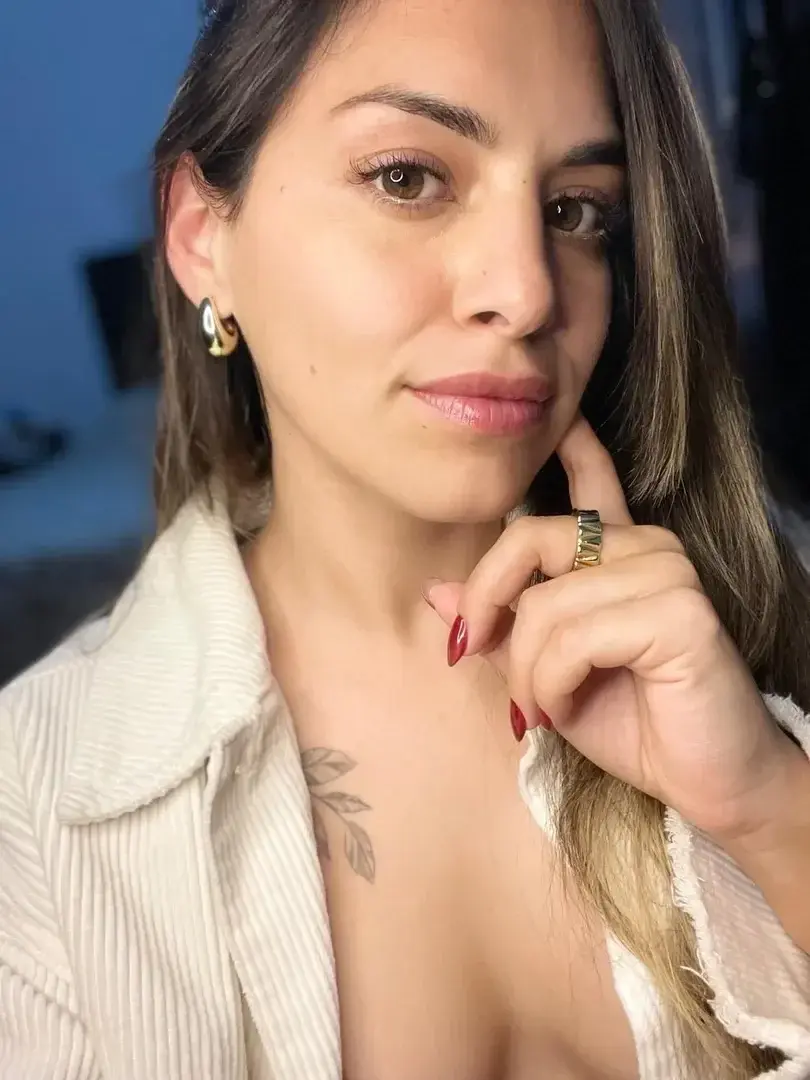 Leak & nude 1 — Mariposadecaramelo