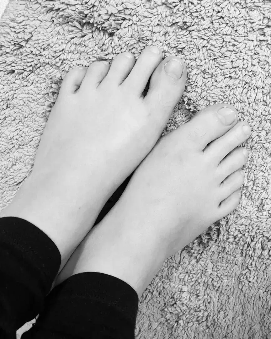 Leak & nude 2 — Feetmoon31
