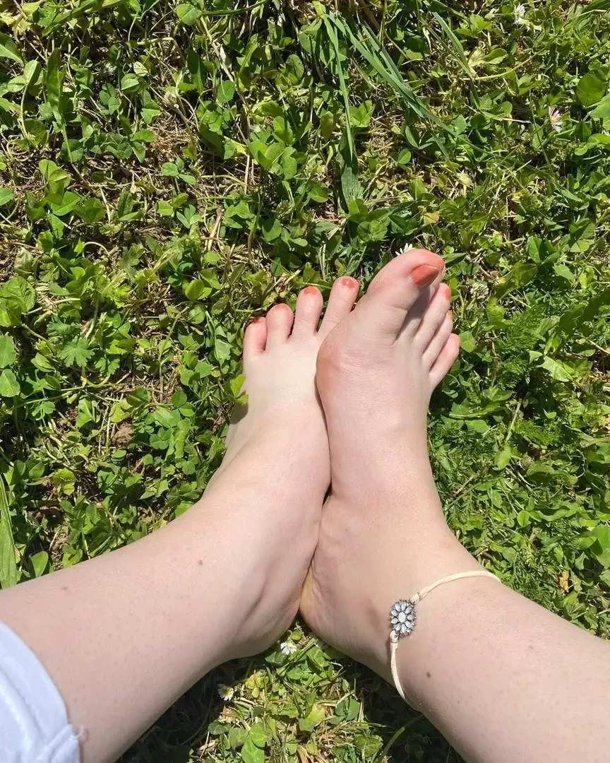 Leak & nude 3 — Feetmoon31
