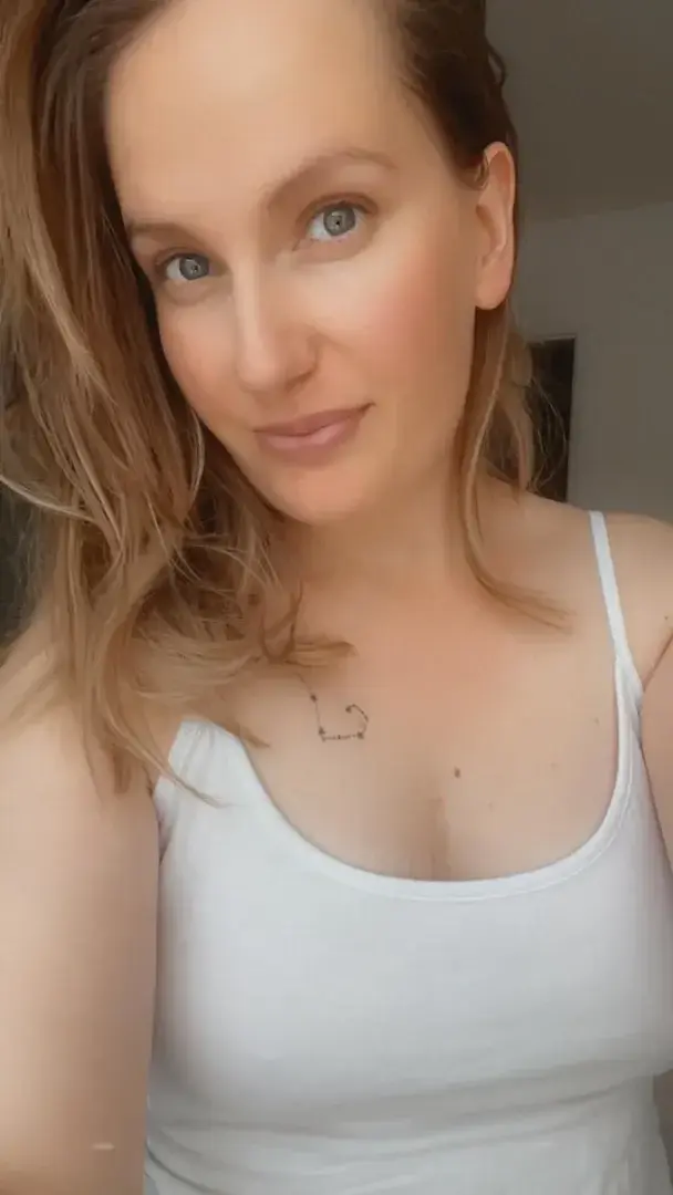Lablondeee - Photo exclusive MYM 1 | French Modèles