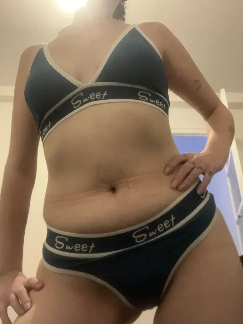 Leak & nude MYM — Dearlittlesecret : « Derniere ensemble 🥰 » (MYM)