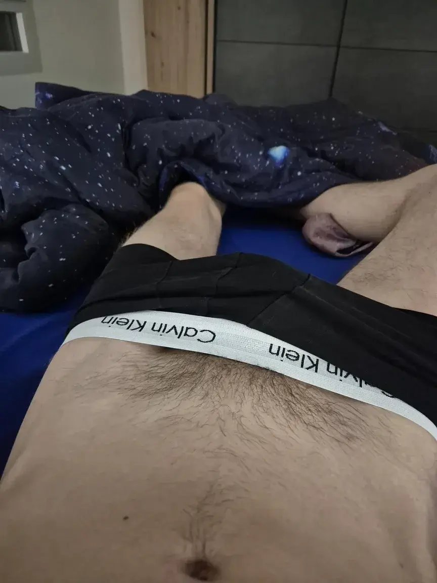 Leak & nude 2 — Petitsuisse