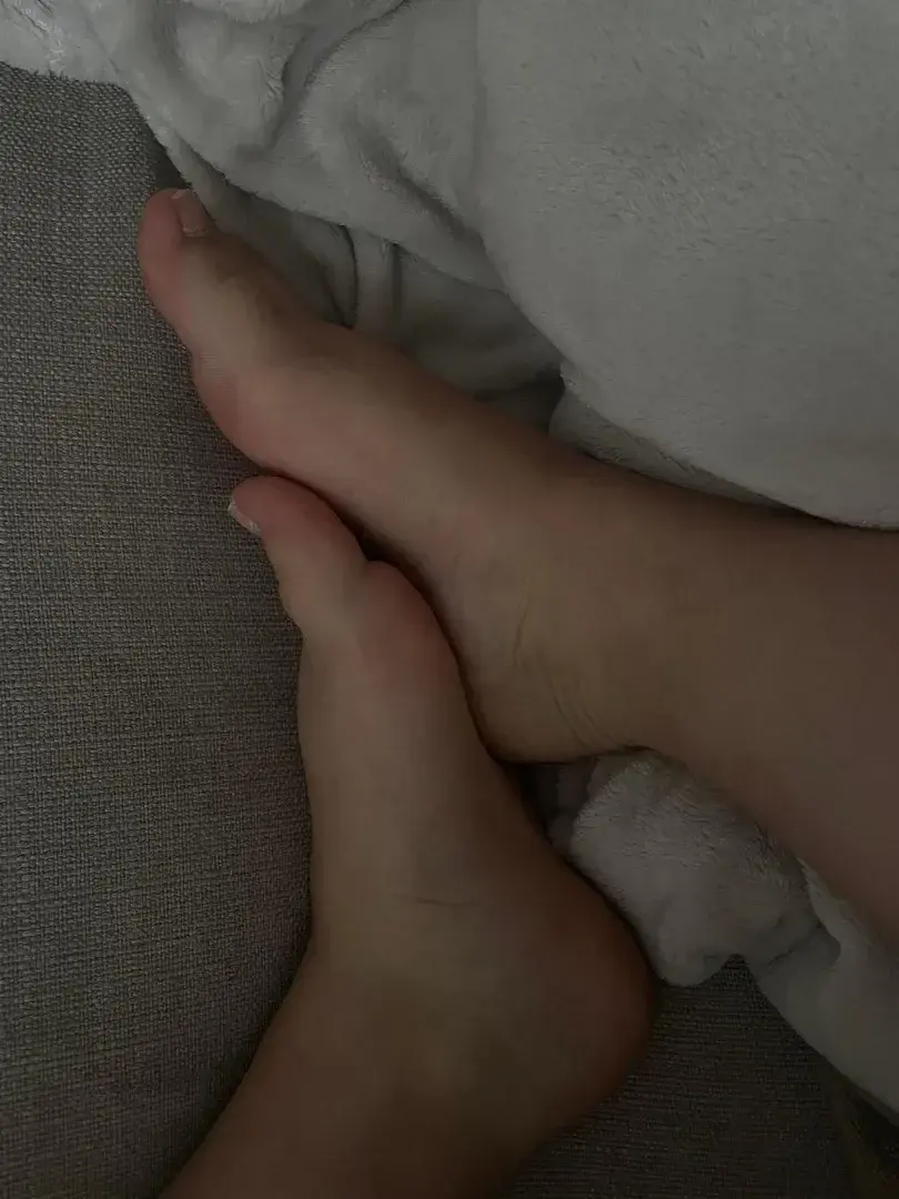 Leak & nude 1 — Prettyfeet2830