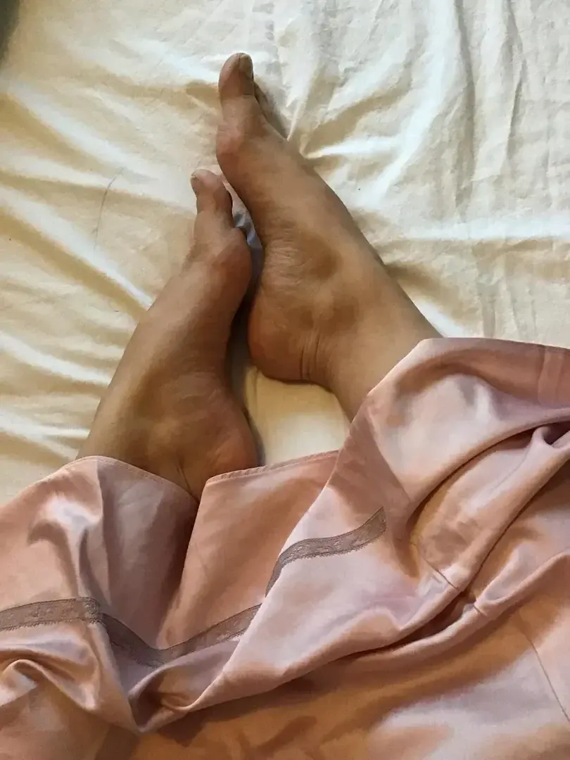 Leak & nude 2 — Lumifeets