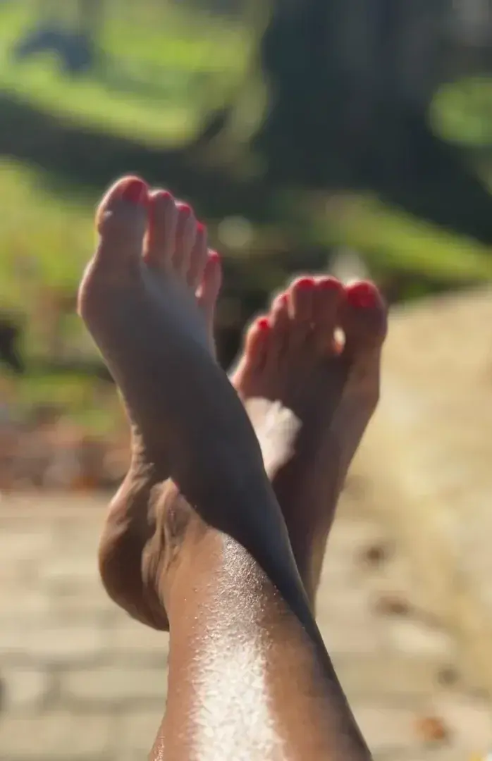 Leak & nude 1 — Lolafeet69_