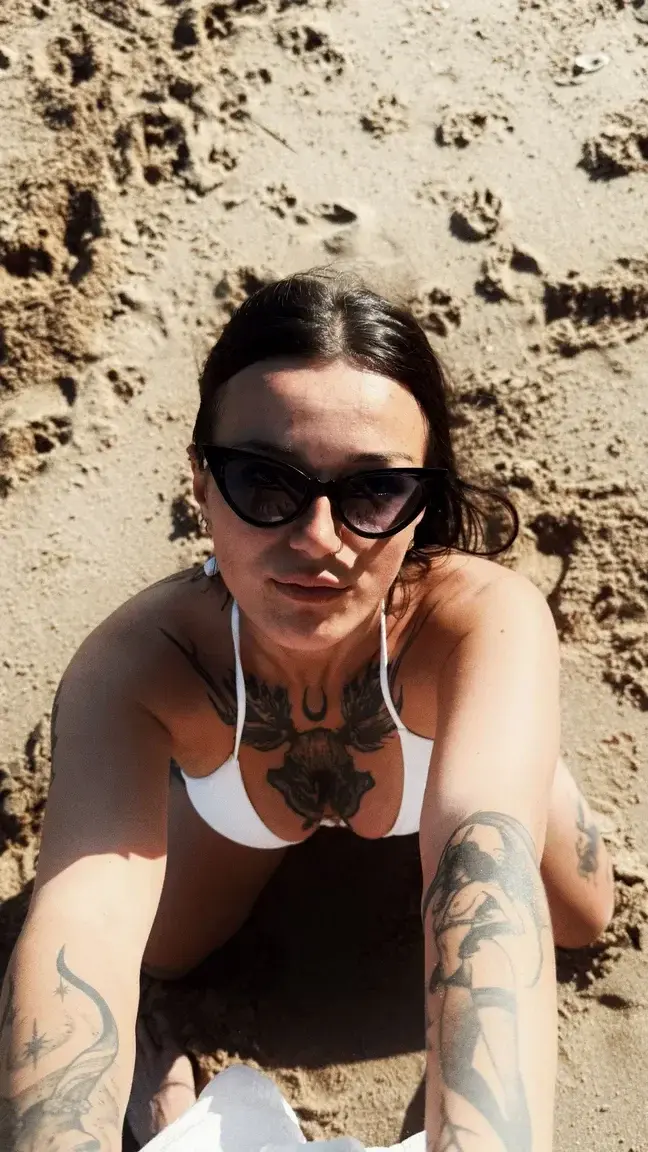 Leak & nude MYM — Lilith_emo : « média » (MYM)