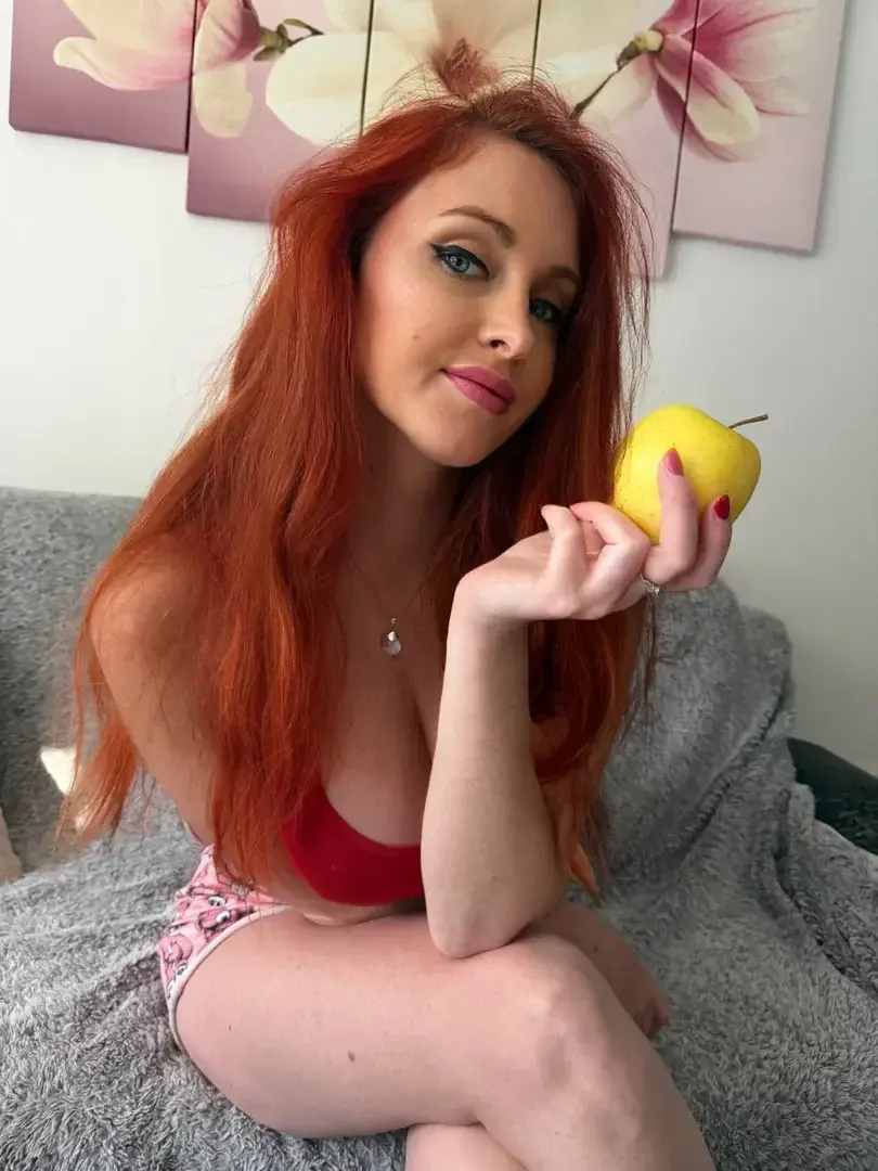 Abonnement 100% gratuit O€, aucun code 🙈#Rousse #hard #porn #milf