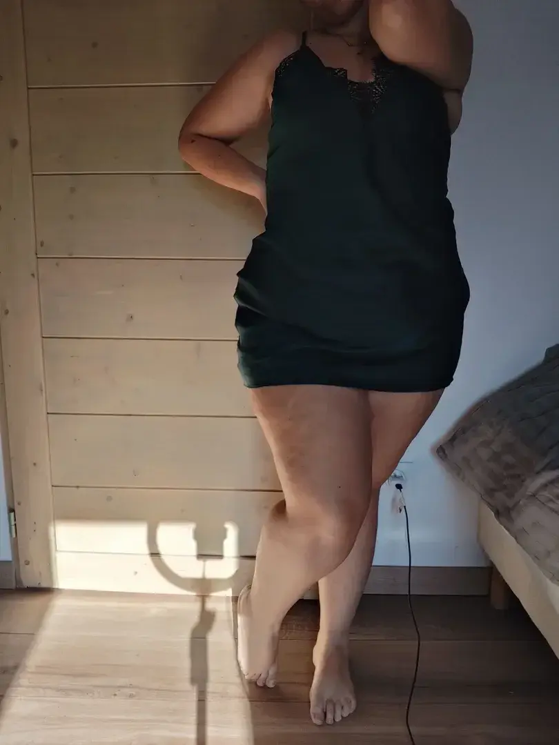 Leak & nude 6 — Petiteronde