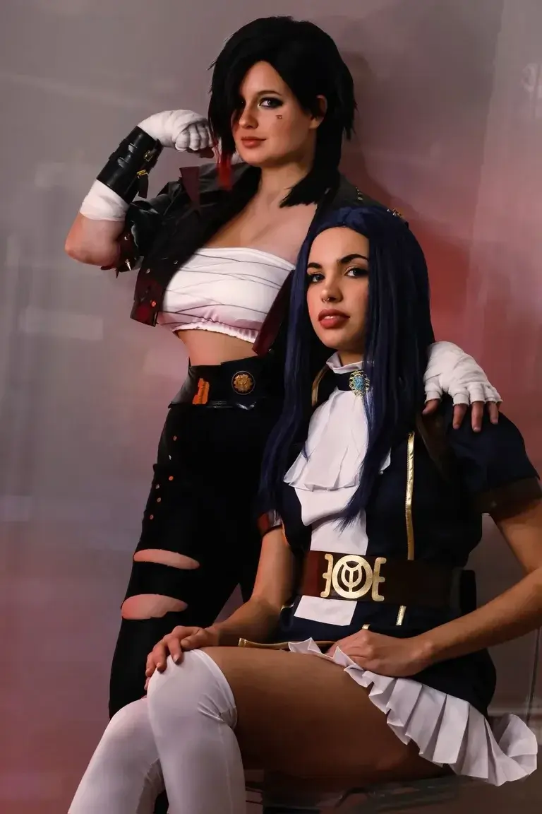 Leak & nude MYM — Spicy_shieru : « Viens découvrir mes duos cosplay sexy avec le code VILLA60 pour moins de 10€ 🔥😈(Avec Lilim0nade sur Fanslyy) » (MYM)