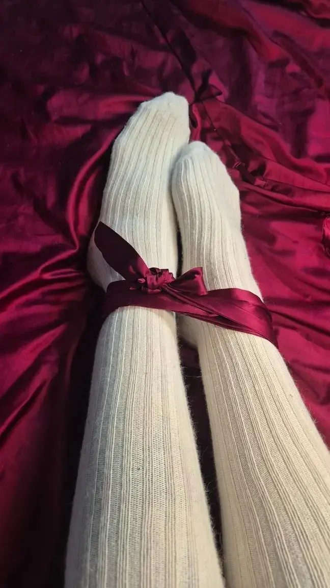 Leak & nude 4 — Onlyfeetbabe