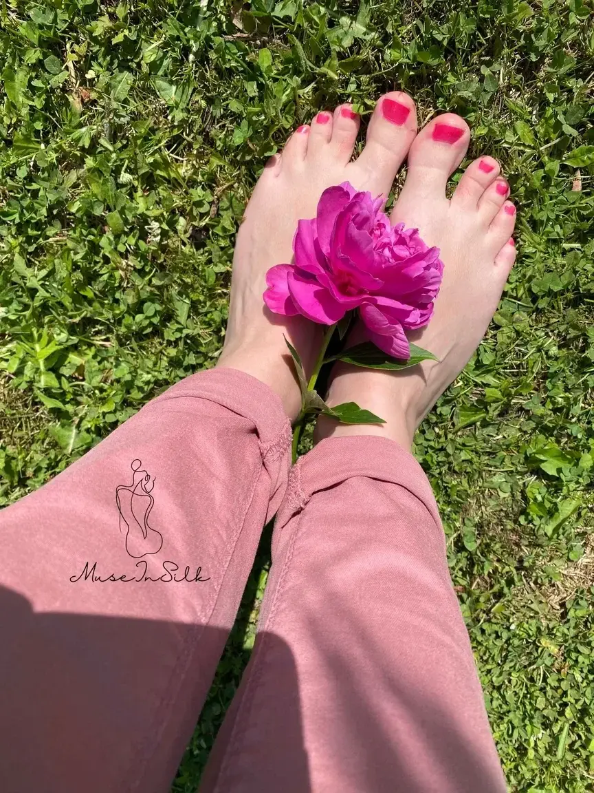Leak & nude 1 — Museinsilk
