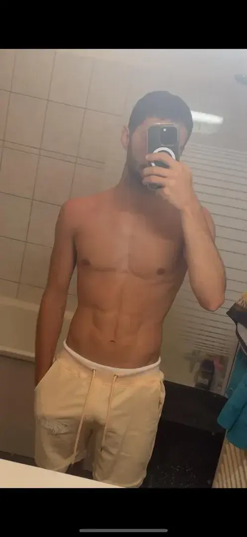 Leak & nude 2 — _romain83_