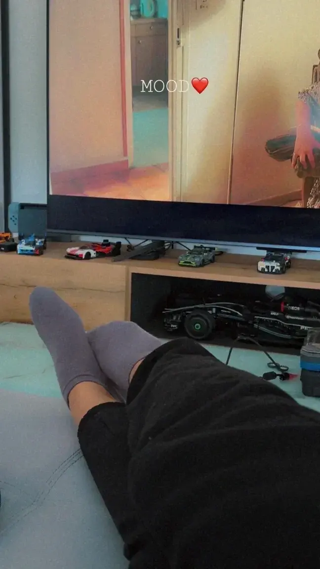 Leak & nude 11 — Feet_mym13