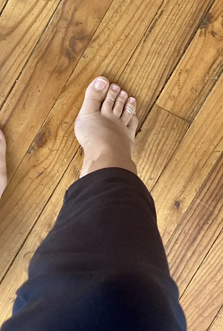 Leak & nude 3 — Feet_girl_military