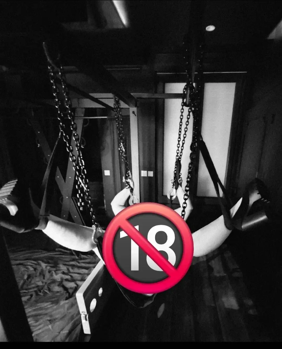 Photo non censurée en média privé 😜 alors n'hésite pas !