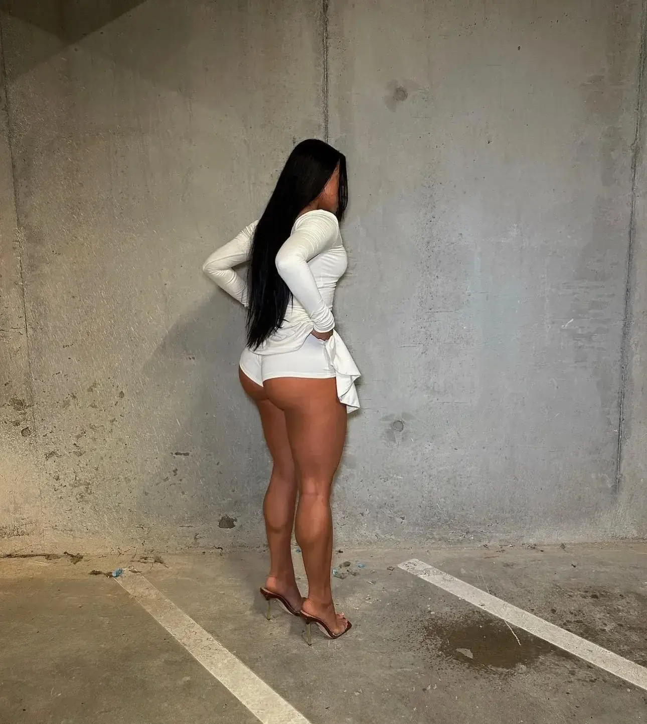 Vous aimez les garages ? 😏🔞