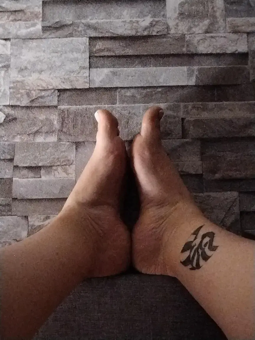 Leak & nude 1 — Soooooo_feet