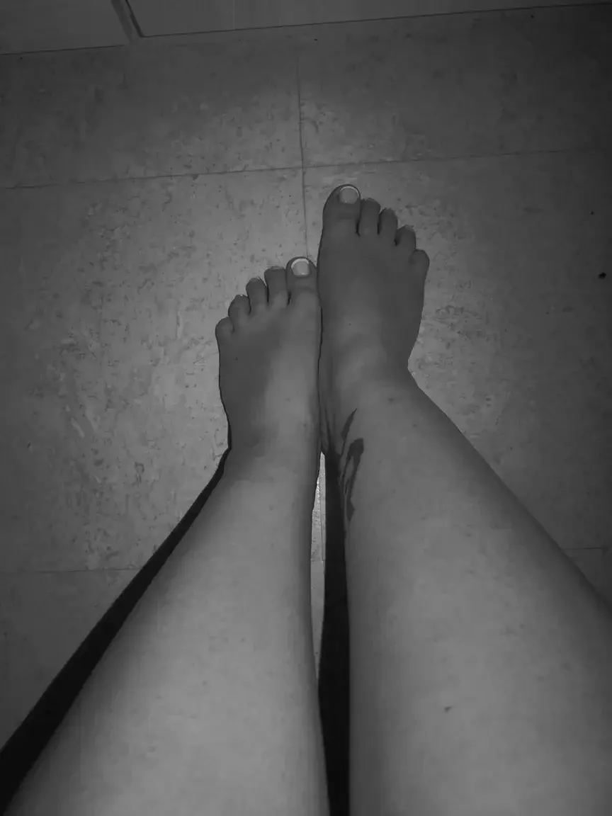 Leak & nude 2 — Soooooo_feet