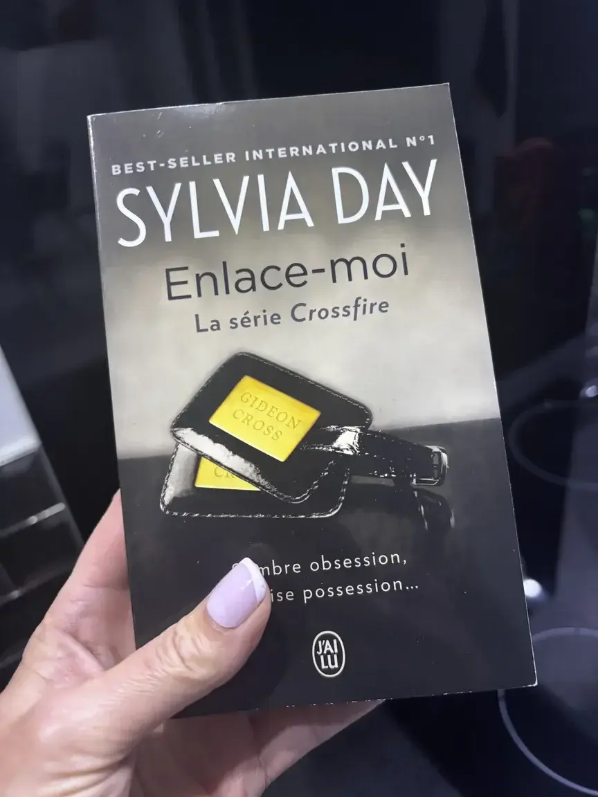Un cadeau original audacieux et intriguant ….Merci infiniment Sylvain 🎁🥰💋