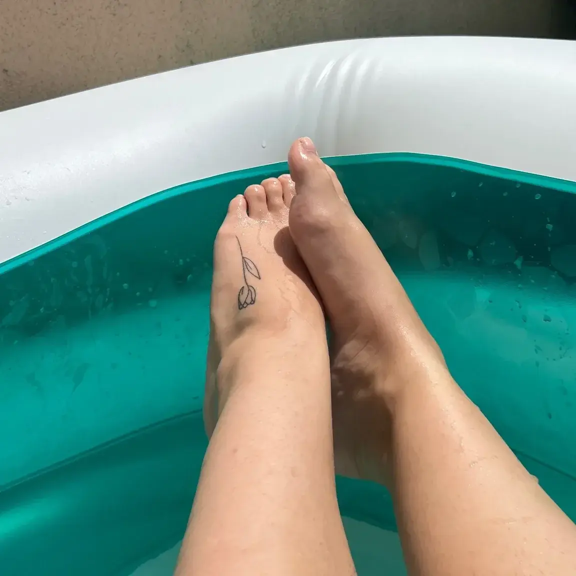 Leak & nude 1 — Tulip_feet