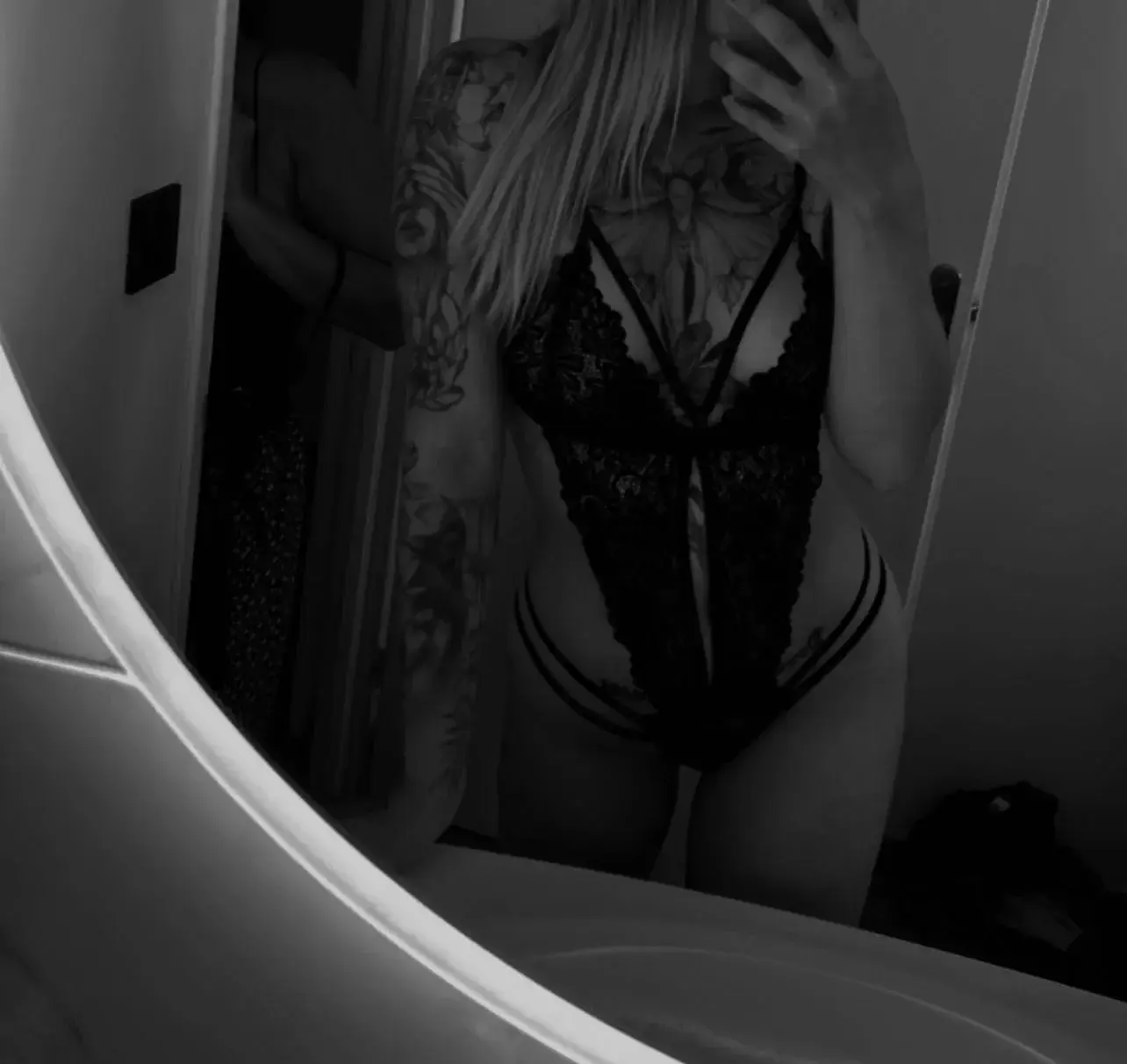 Leak & nude 4 — darknezia
