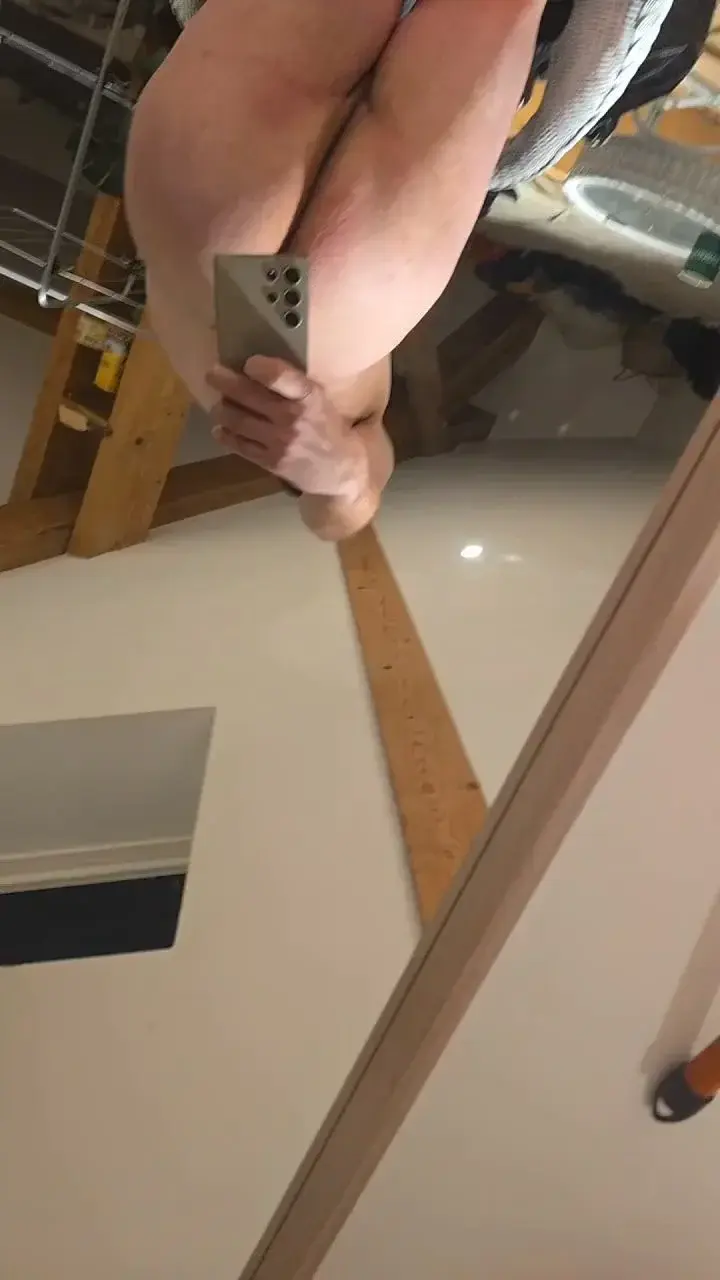 Leak & nude 1 — axelavotreservice