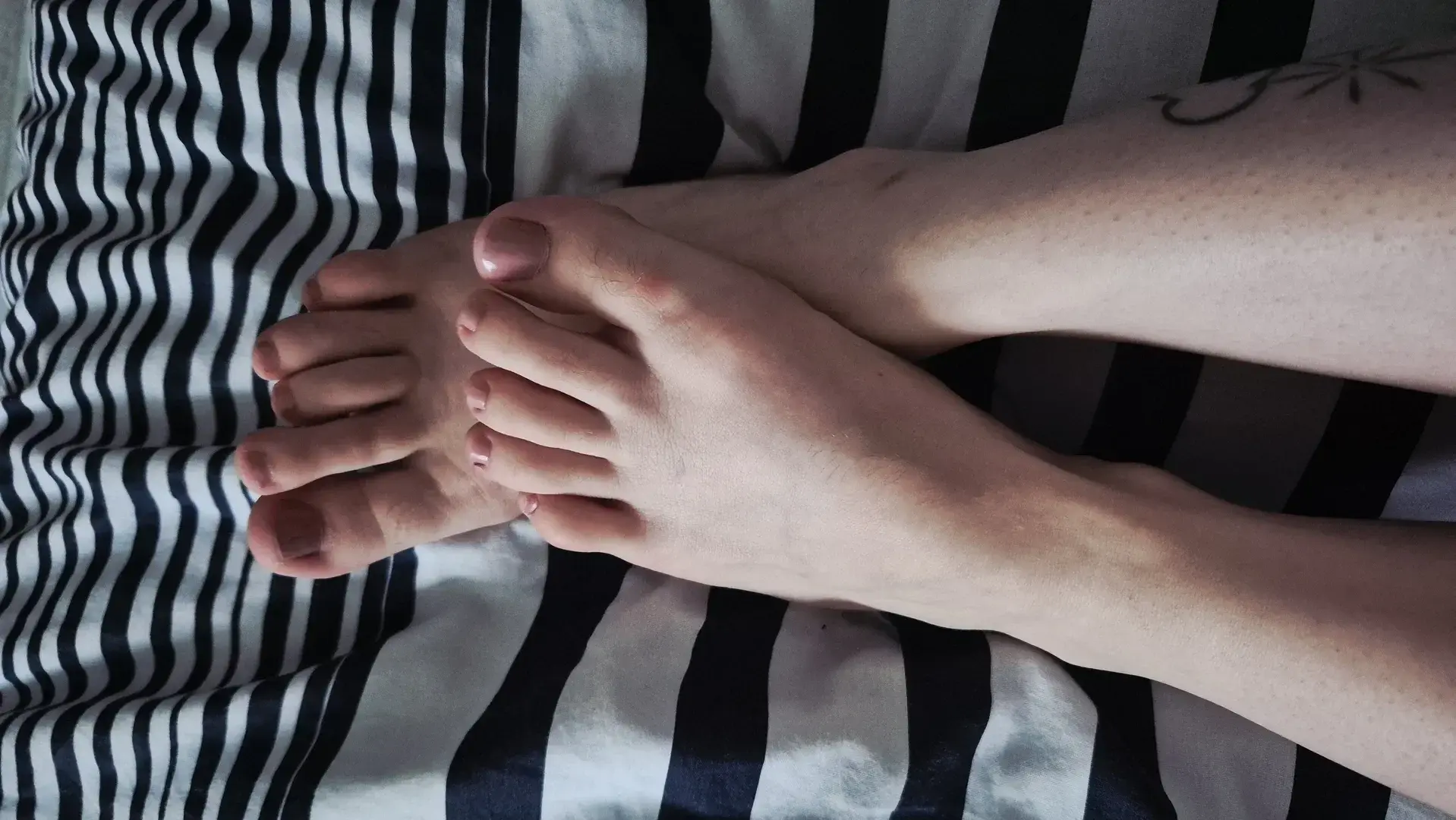 Photo de couverture de love_feet_53