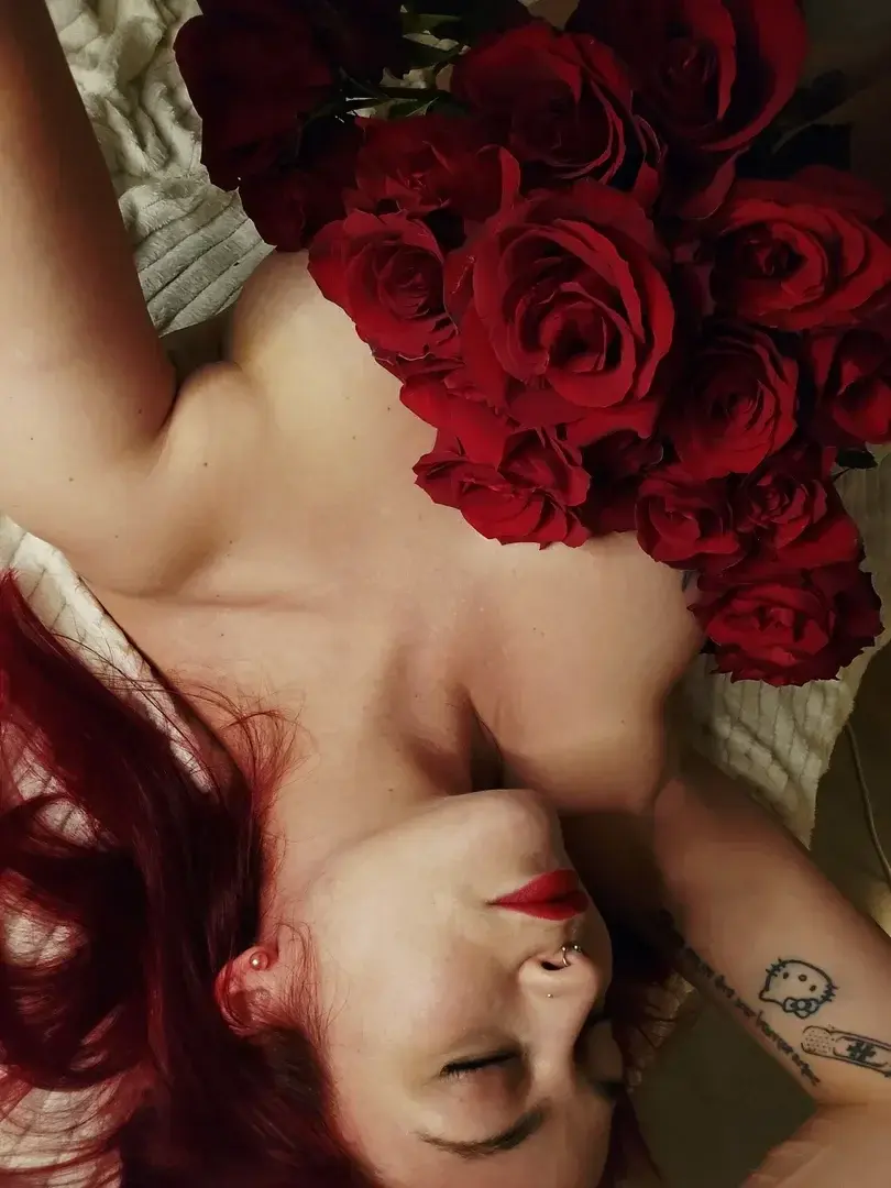 Leak & nude MYM — Ludmila_vontease : « média » (MYM)