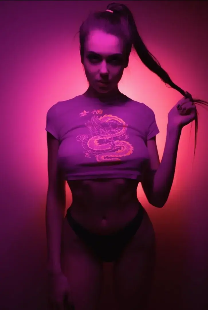 Vulgart - Photo exclusive MYM 4 | French Modèles