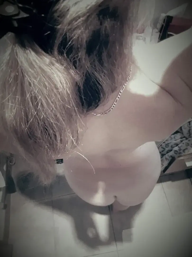 Leak & nude 1 — Samsexe