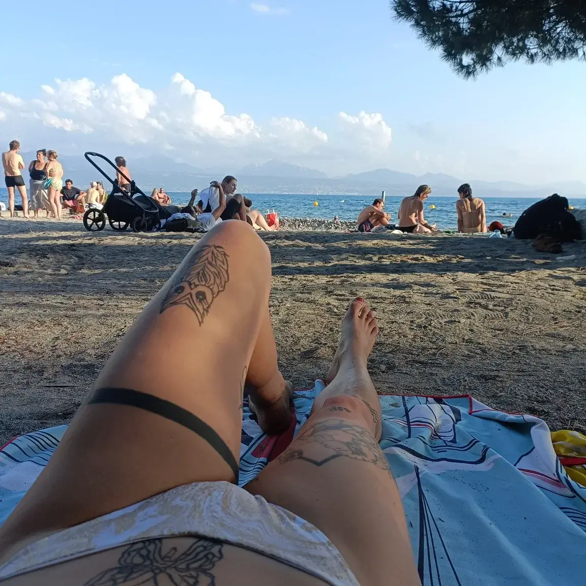 Leak & nude 2 — bettyse