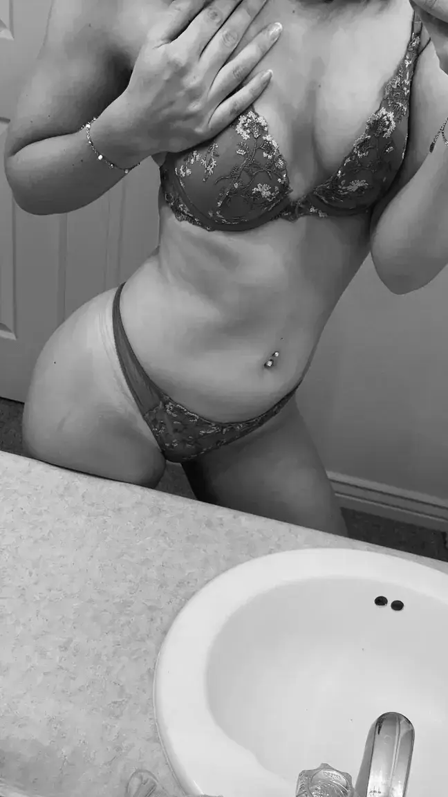 Leak & nude 1 — Liberty25