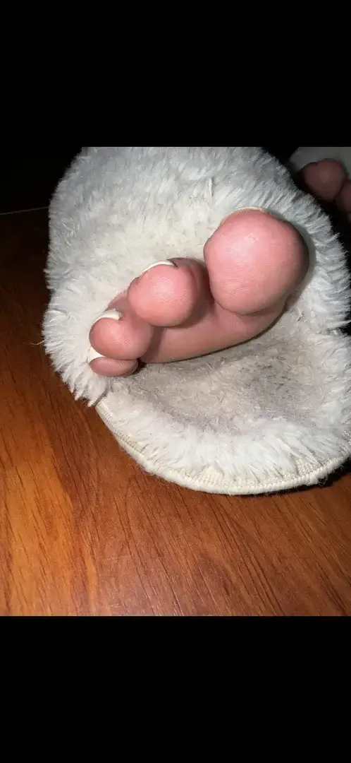 Leak & nude 1 — Feetwithleana