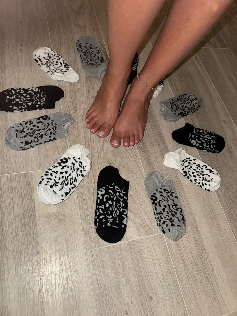 Leak & nude 5 — Feetwithleana