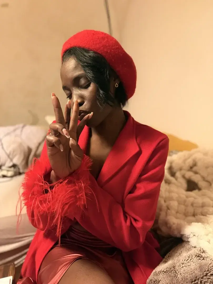 Comme un air du chaperon rouge 🤭🫣🥵🔥