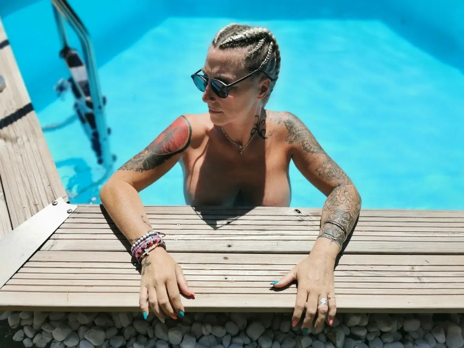Leak & nude 5 — Little-naughty83