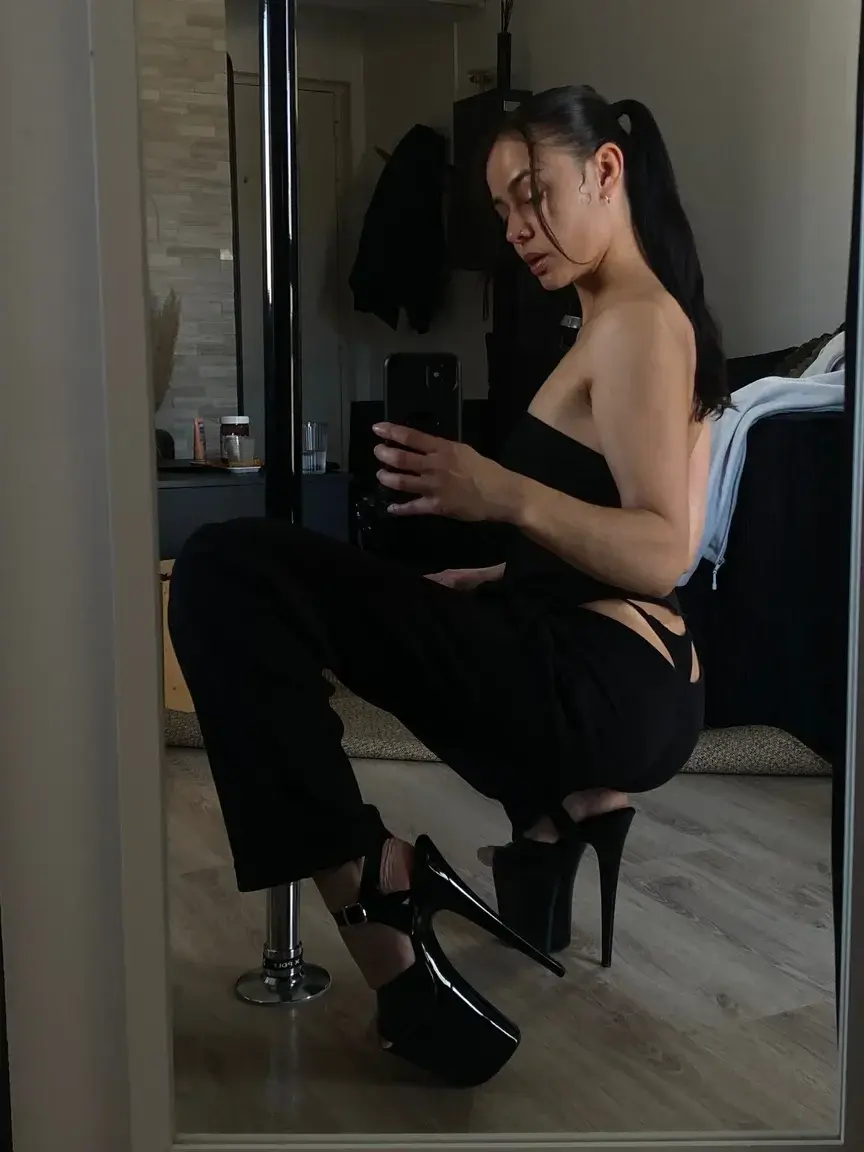 Leak & nude 1 — Merinyess