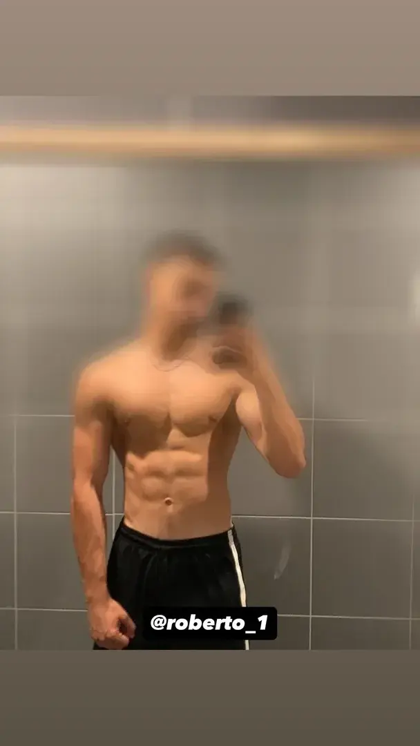 Leak & nude 4 — roberto_1