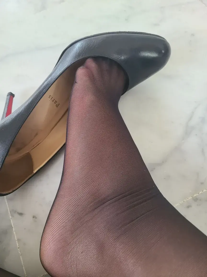 Leak & nude 2 — Nessuna