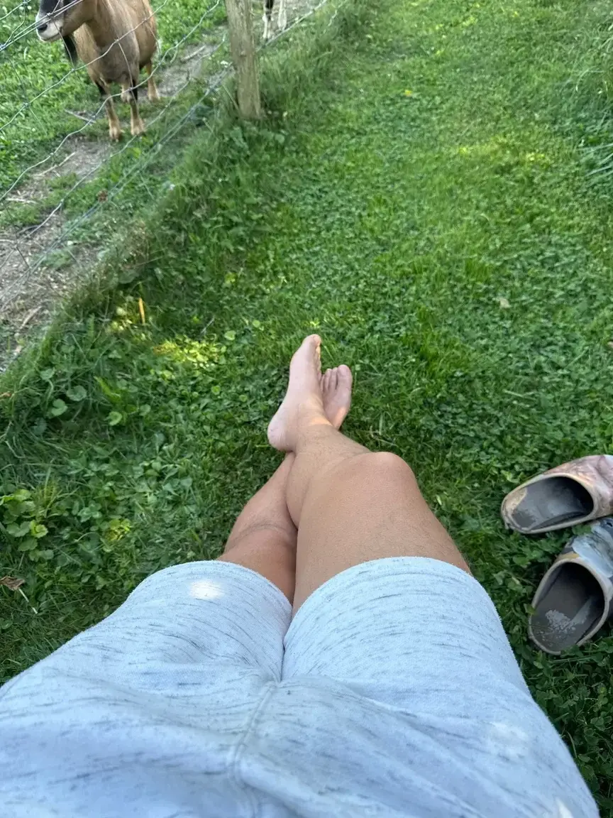 Leak & nude 1 — _feetish7