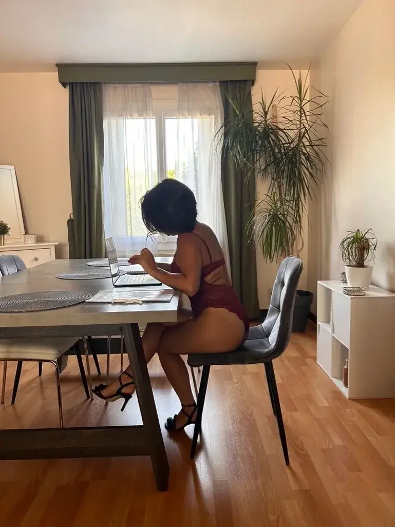 Leak & nude 2 — Alessia75000