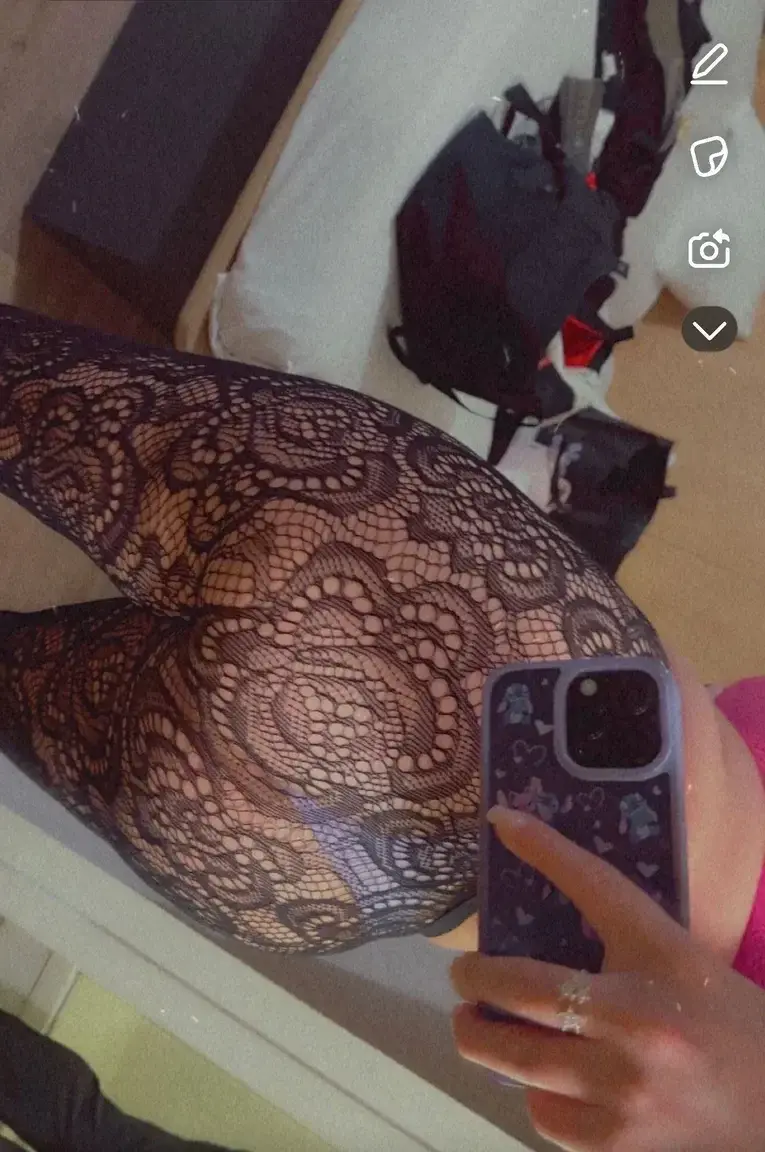 Leak & nude 2 — Katherinek
