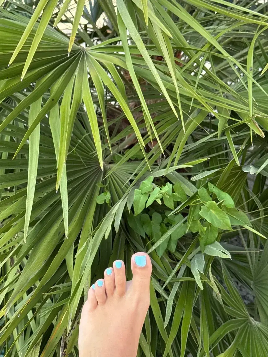 Leak & nude 1 — Divinelittlefeet_