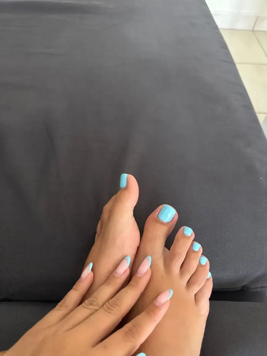 Leak & nude 2 — Divinelittlefeet_