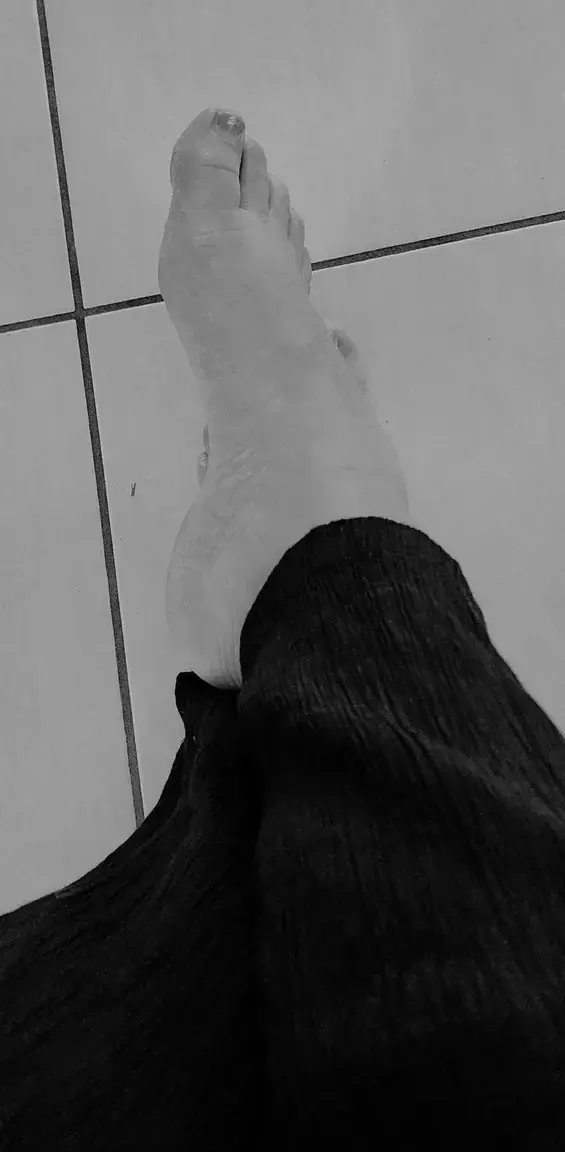 Leak & nude 4 — Pieds-frenchie