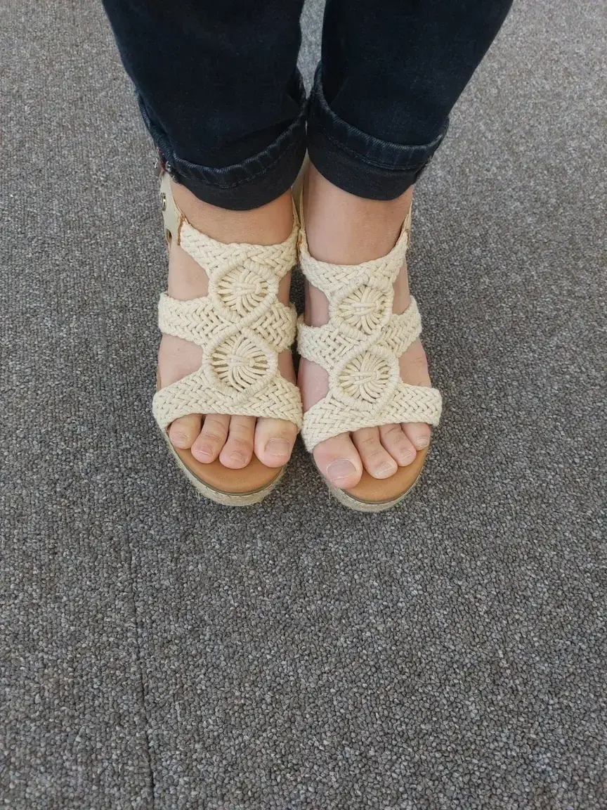 Leak & nude 3 — Juliamefeet