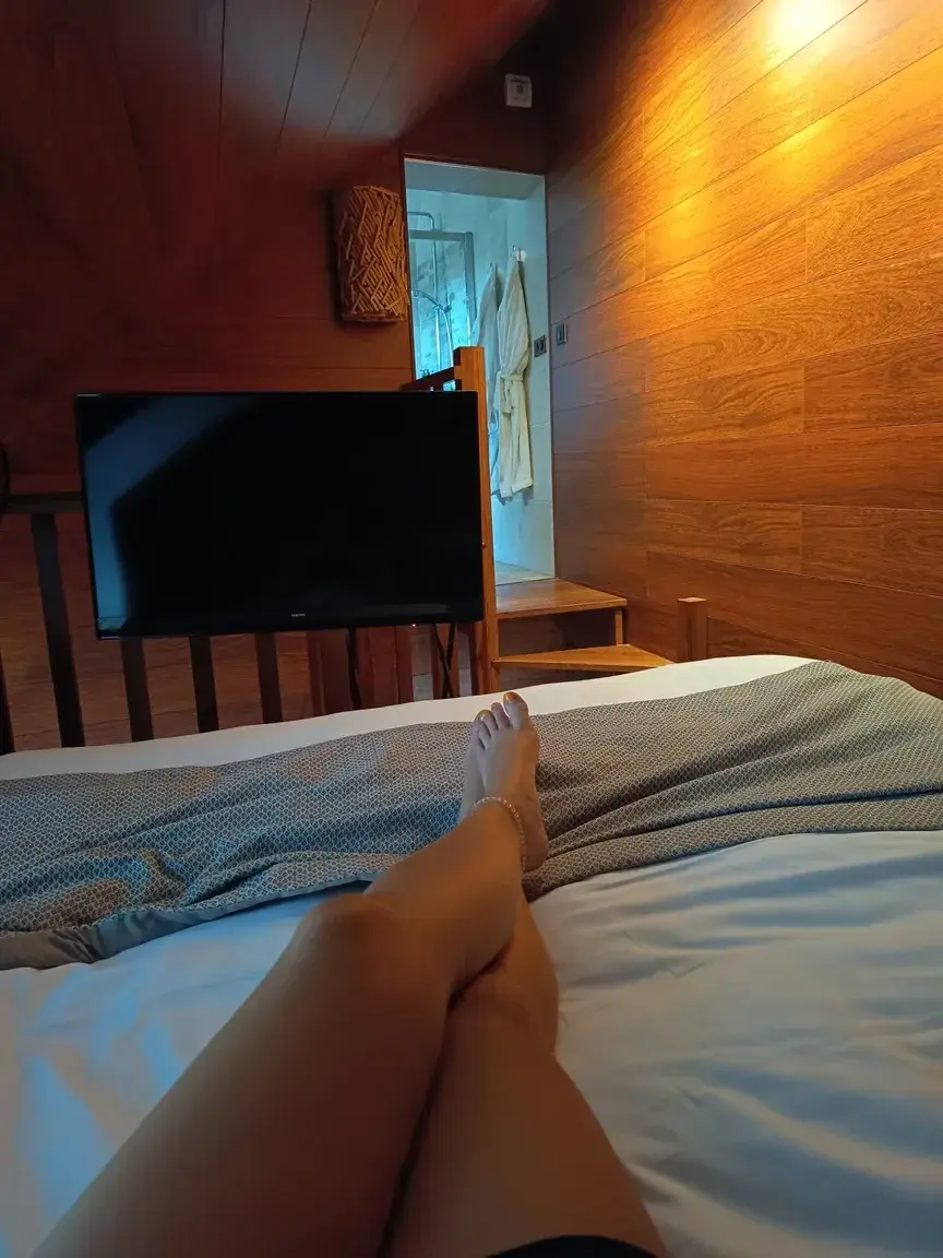 Leak & nude 1 — Girlyfeet2